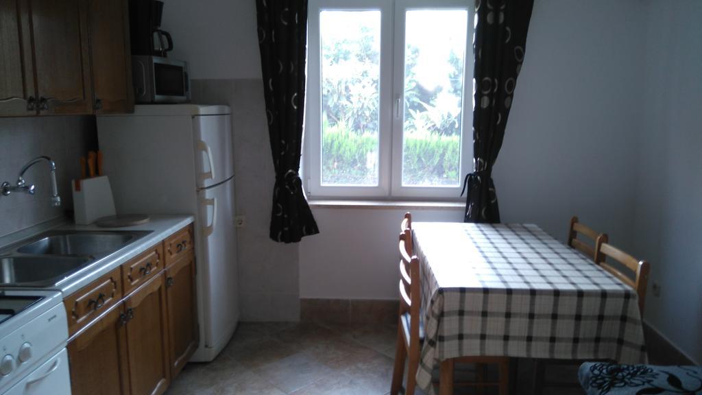 Nella Apartments Šišan Eksteriør billede